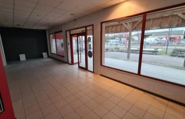5856 – HALL D’EXPOSITION – 250 m2 – Z.I. proche MONTBARD